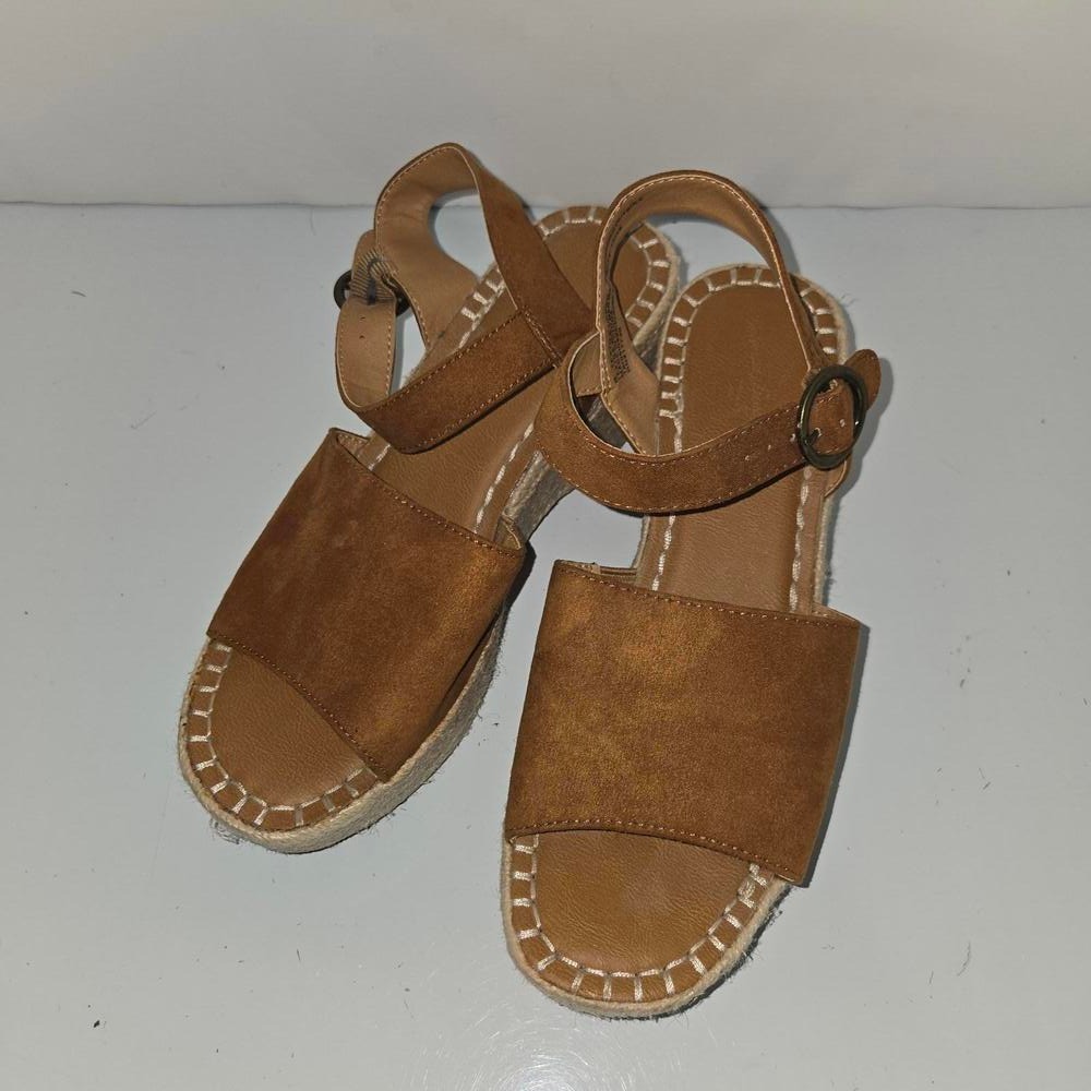 0347 Universal Thread‎ Cognac Morgan Espadrille Sandals Wedge Platform Size 8